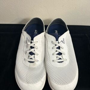 OluKai Moku Pae Men's White Mesh Lace-Up Sneakers Sz 8.5